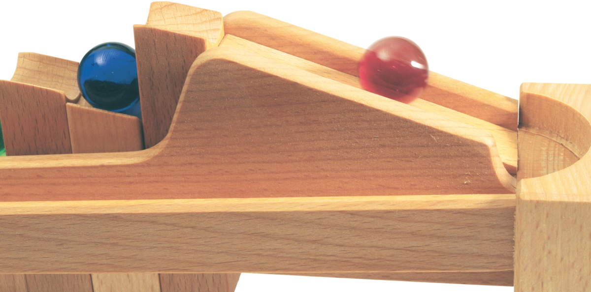 Moving Staircase Marble Run