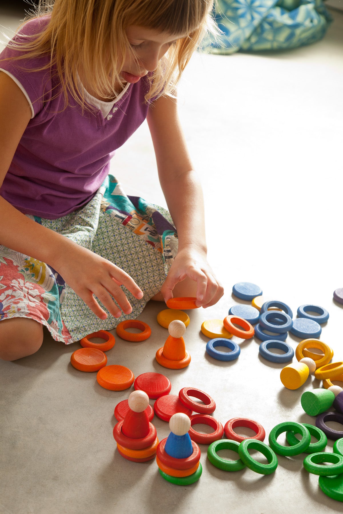 NINS, RINGS & COINS